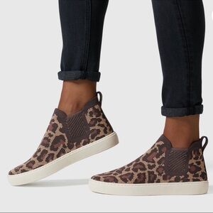 Rothy's Chelsea Booties Cheetah Print